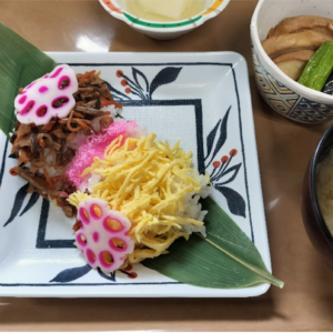 新潟県ご当地献立「笹の葉寿司」