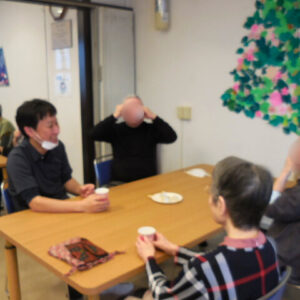 菊寿園で茶話会始めました